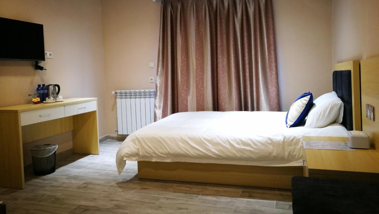 Top Boutique Hotel（首席精品酒店） Tbilisi Eksteriør billede