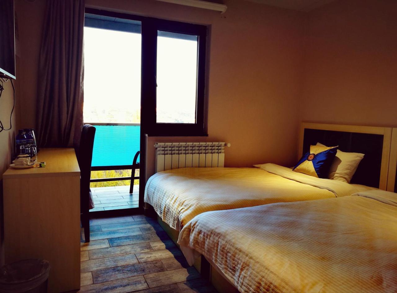 Top Boutique Hotel（首席精品酒店） Tbilisi Eksteriør billede