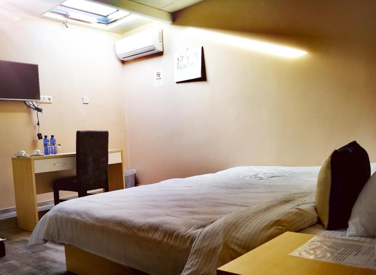 Top Boutique Hotel（首席精品酒店） Tbilisi Eksteriør billede